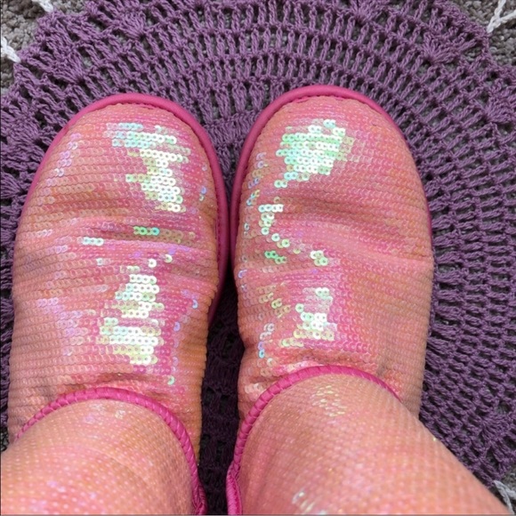 Pink Sequin Sparkly Uggs Size 7 - Picture 6 of 14